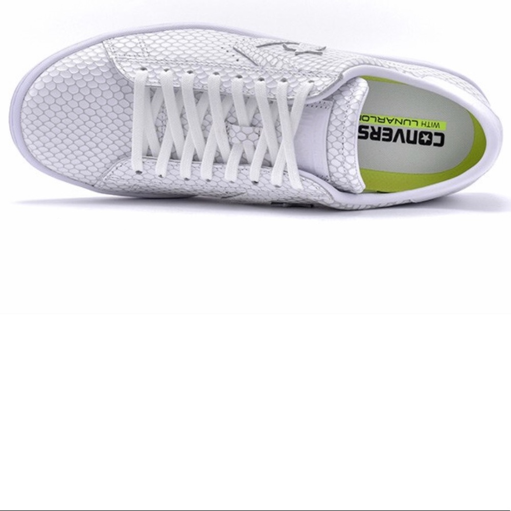 Converse leather white low top